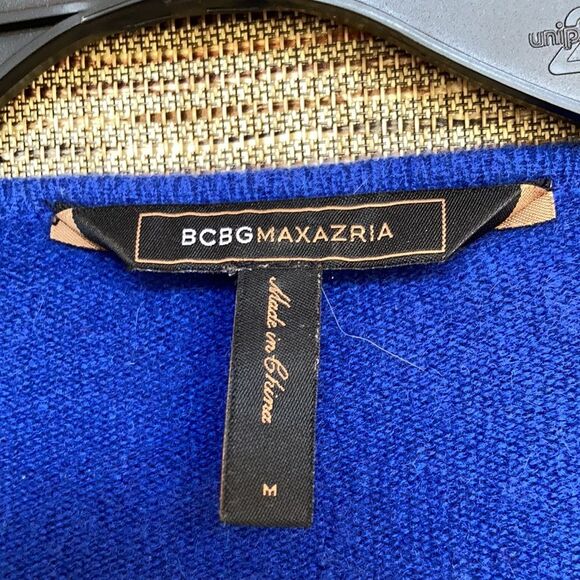 BCBGMAXAZRIA cashmere sweater top color blue - Picture 4 of 7